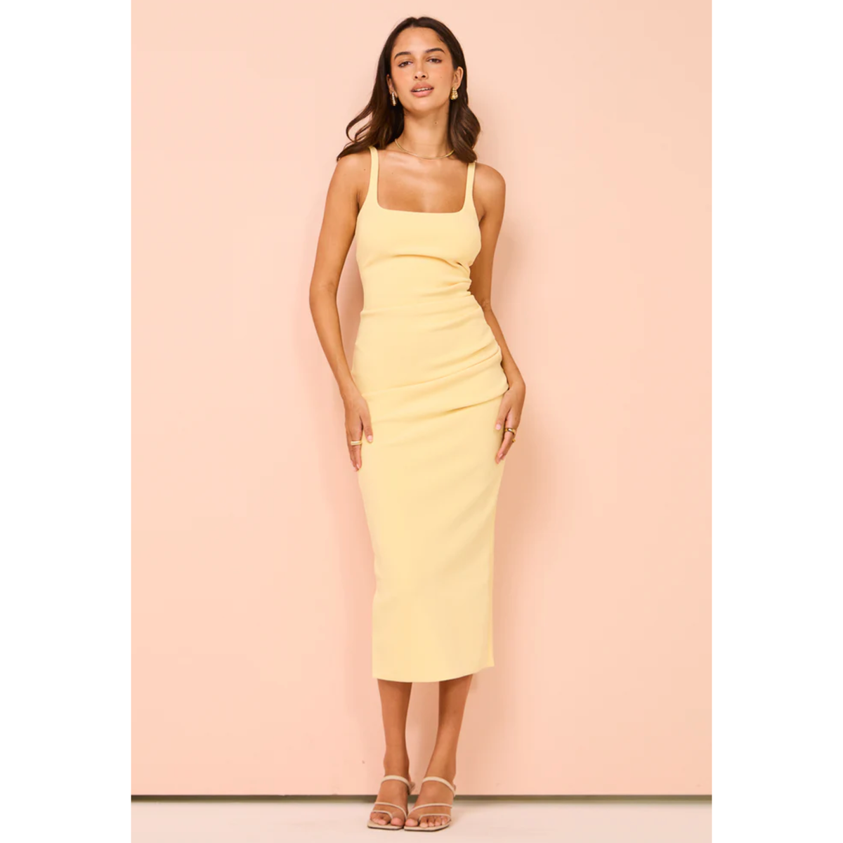 karina tuck midi dress Butter Yellow – The Curvy Rental Boutique durafrost Size:1 - XS Square Neck Primavera Couture Sequin Open