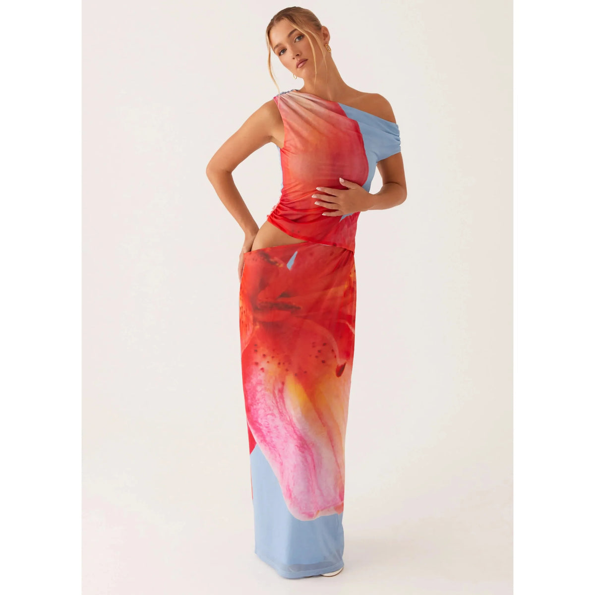 Santi Monica Maxi