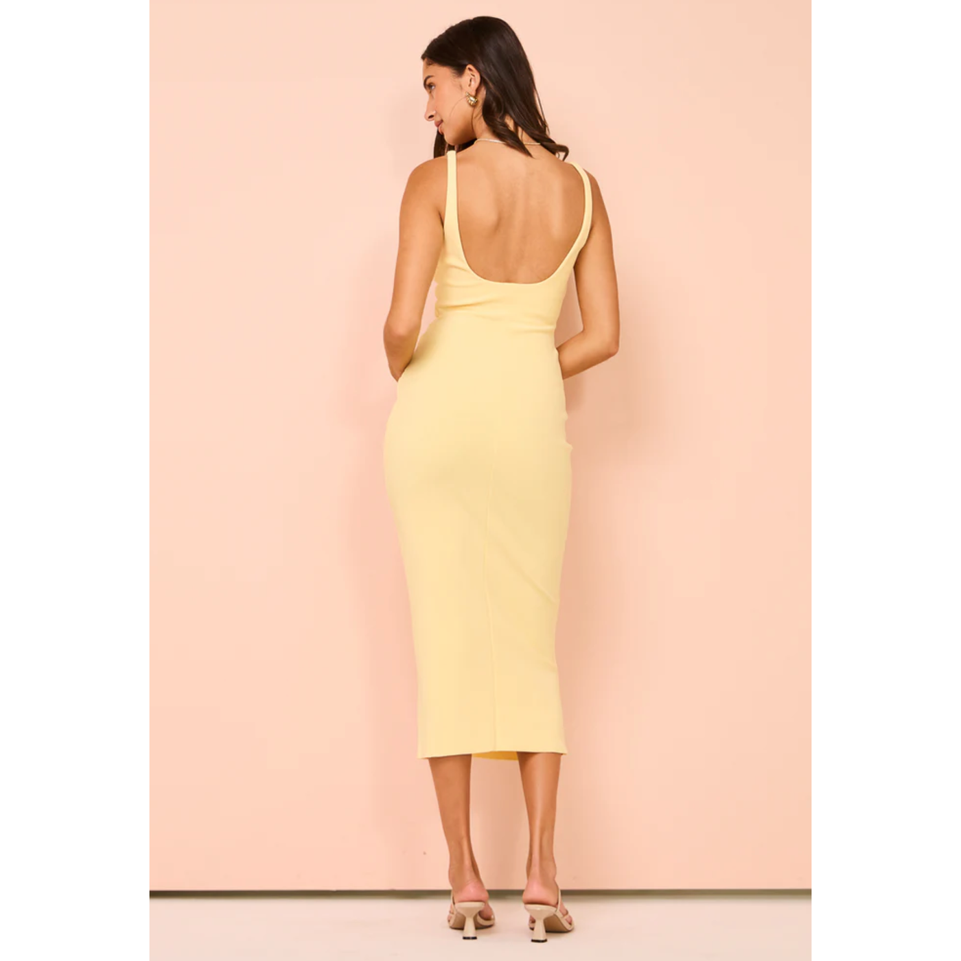 Butter Yellow Karina Tuck Midi The Curvy Rental Boutique Butter Yellow Karina Tuck Midi The Curvy Rental Boutique
